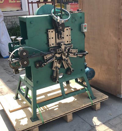 Poly -strapping clip-s machine shipping to lebanon7000